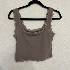 SKIMS zinc multi Lace-Edged Camisole